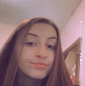 Meet your Posher, Ava